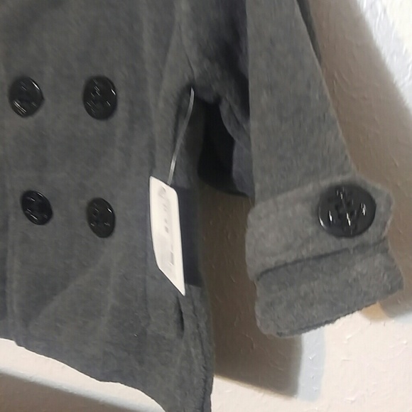 Starting Out jacket with cap - Picture 3 of 5